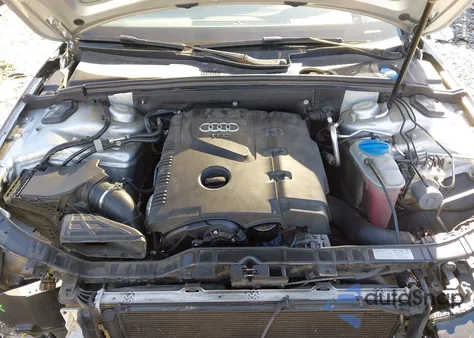 2014 Audi A4 2.0T Premium z USA, uszkodzony, nr VIN WAUFFAFLXEN012891